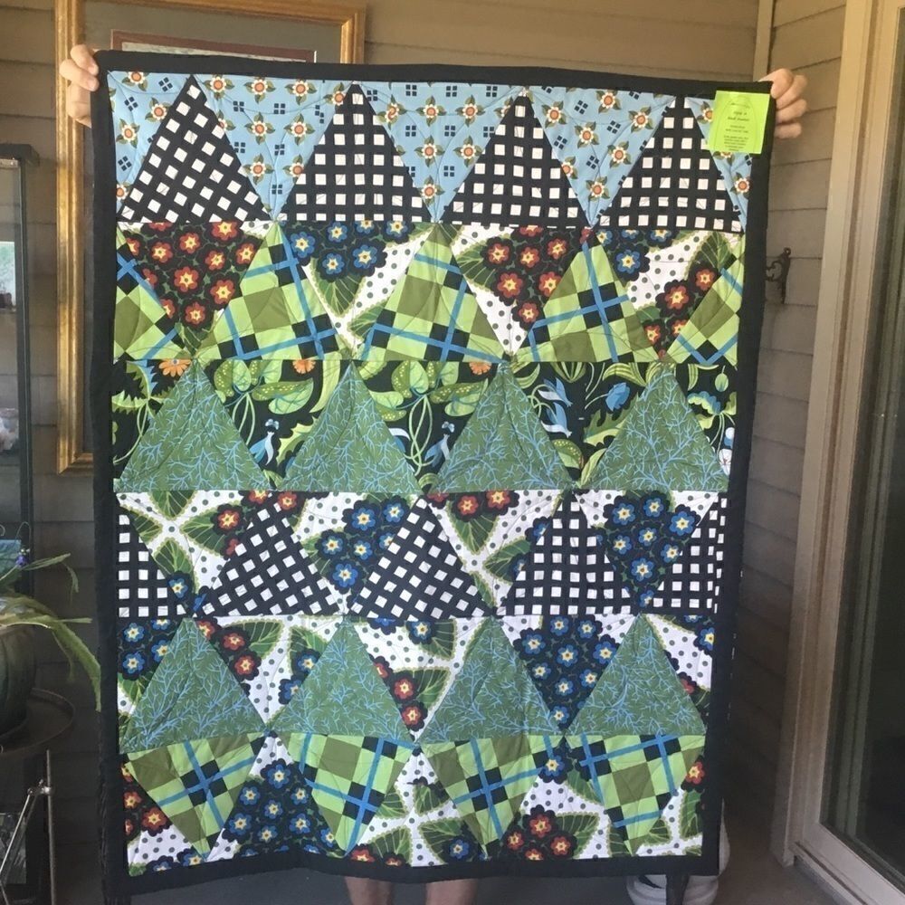 Handmade Lap Quilt Triangles - Picture 2 of 14